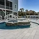 Lux Project 5 custom oasis pool with spa